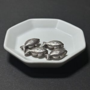 泰國清邁手工銀配件｜寫實魚形通孔珠 1入｜串珠材料