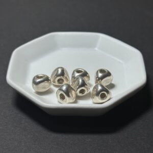 泰國清邁手工銀配件｜三角柱凹面通孔珠 1入｜串珠材料