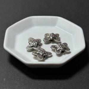 泰國清邁手工銀配件｜片狀蝴蝶通孔珠 1入｜串珠材料