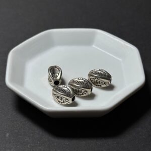 泰國清邁手工銀配件｜四面小魚雕刻通孔珠 1入｜串珠材料