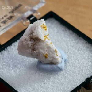 自然金 C20 native gold 中國陝西漢中郭鎮
