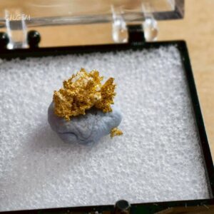 自然金 D03 native gold 中國山東招遠