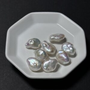 天然淡水珍珠配件｜通孔 炫彩極光白大花瓣珍珠 12mm 1粒｜串珠材料
