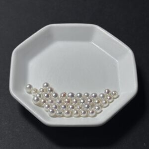 天然淡水珍珠配件｜半孔 鏡面天花板極光炫白正圓珠 5mm 1粒｜串珠材料